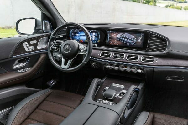 2020 Mercedes-Benz GLE - interior view