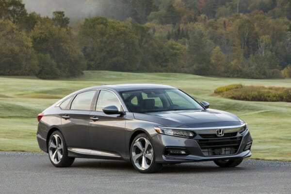 2019 Honda Accord right side view