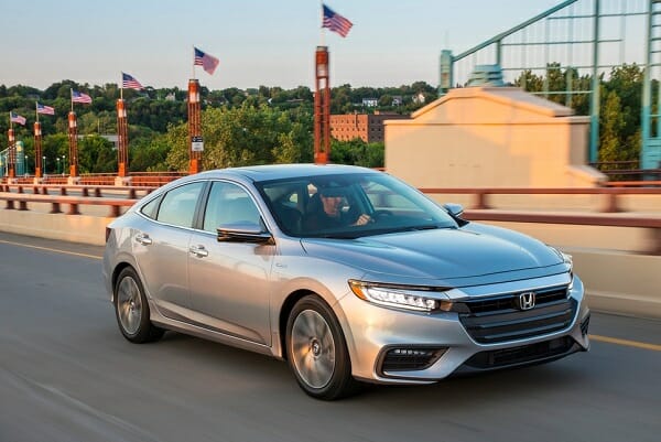 2019 Honda Insight right front view