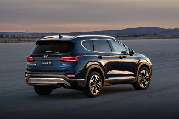 2019 Hyundai Santa Fe right rear view