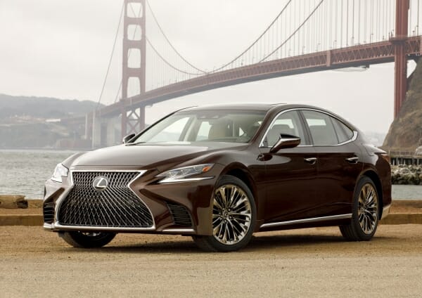 Lexus LS500 left front view