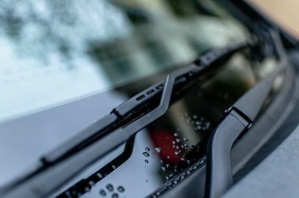 Windshield wipers - car maintenance checklist